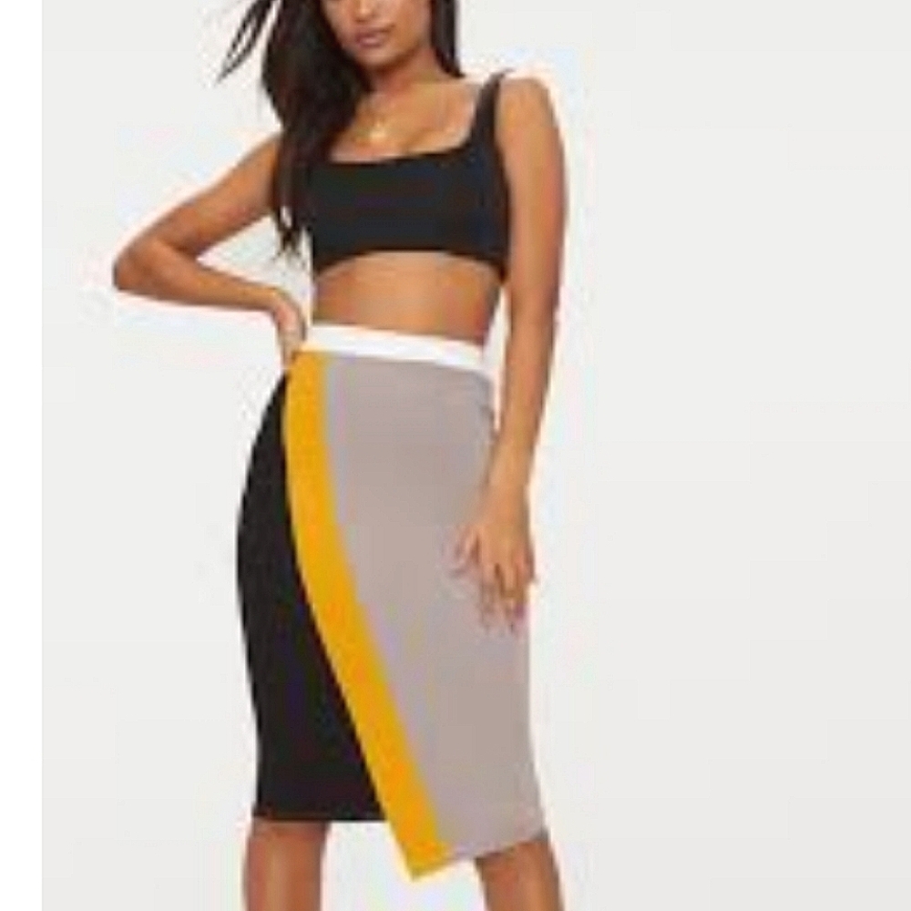 💘🆕️PrettyLittleThing 0 Midi Skirt
